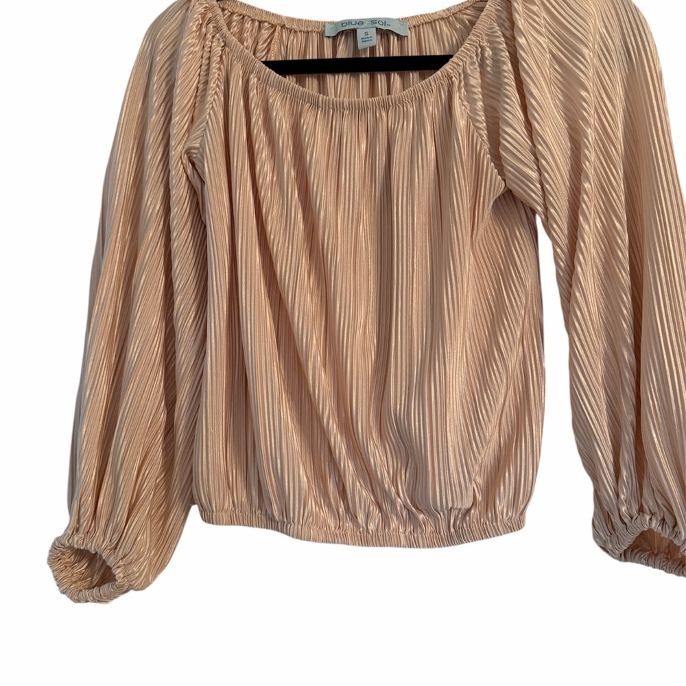 Blue Sol Whimsical Plisse Champagne S Boho Chic off‎ the shoulder blouse